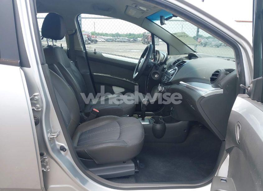 Photo 5 of 2015 Chevrolet Spark LS CVT (VIN KL8CB6S99FC752222)