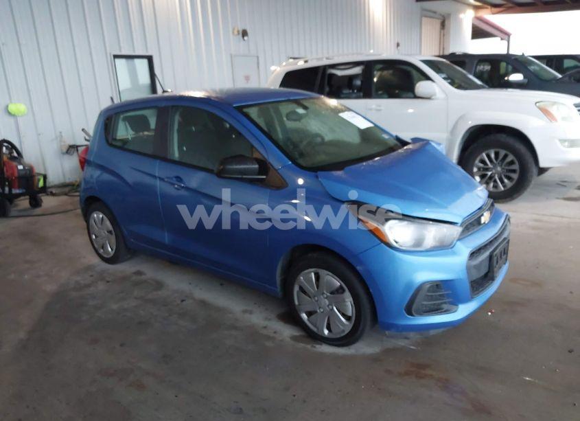 2017 Chevrolet Spark LS CVT (VIN KL8CB6SA5HC725435) main photo