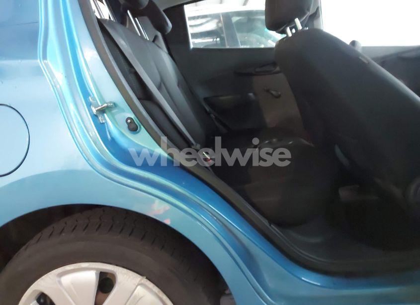 Photo 8 of 2017 Chevrolet Spark LS CVT (VIN KL8CB6SA5HC725435)