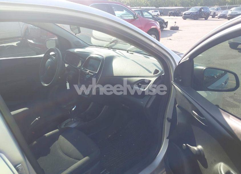 Photo 5 of 2019 Chevrolet Spark LS CVT (VIN KL8CB6SA8KC747839)