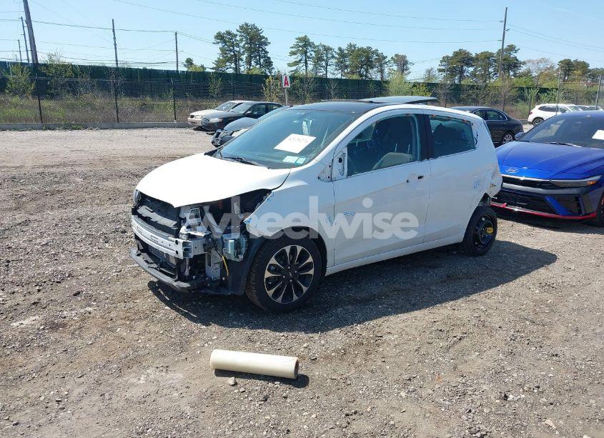 Photo 2 of 2021 Chevrolet Spark 1LT (VIN KL8CC6SA3MC225880)