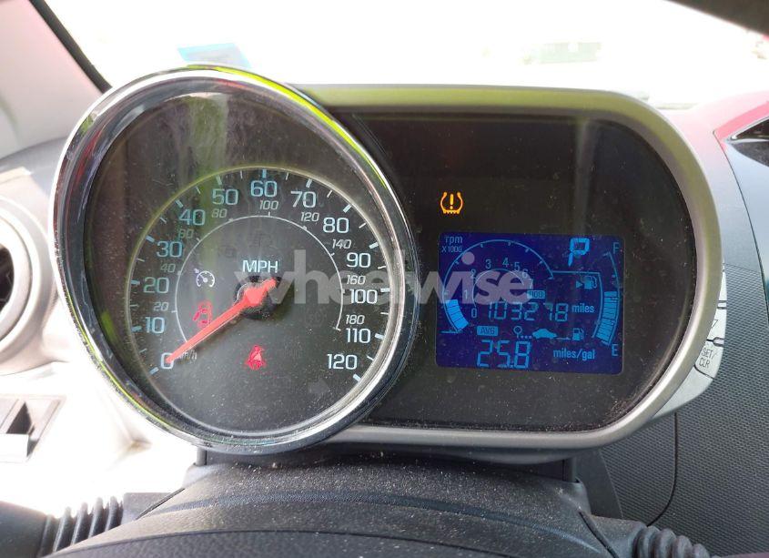 Photo 7 of 2015 Chevrolet Spark 1LT CVT (VIN KL8CD6S92FC810116)