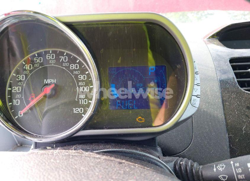 Photo 7 of 2014 Chevrolet Spark 1LT AUTO (VIN KL8CD6S93EC556169)