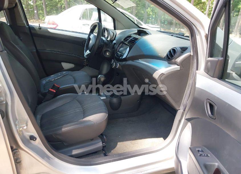 Photo 5 of 2014 Chevrolet Spark 1LT AUTO (VIN KL8CD6S94EC408273)