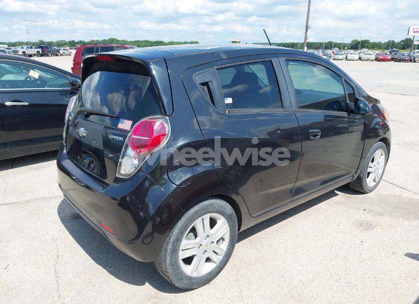 Photo 4 of 2015 Chevrolet Spark 1LT CVT (VIN KL8CD6S94FC738738)
