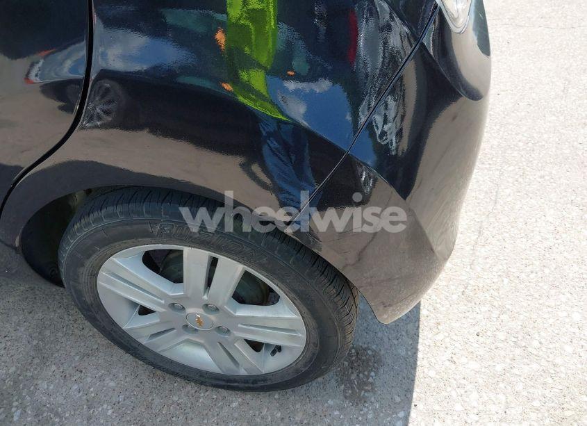 Photo 6 of 2015 Chevrolet Spark 1LT CVT (VIN KL8CD6S94FC738738)