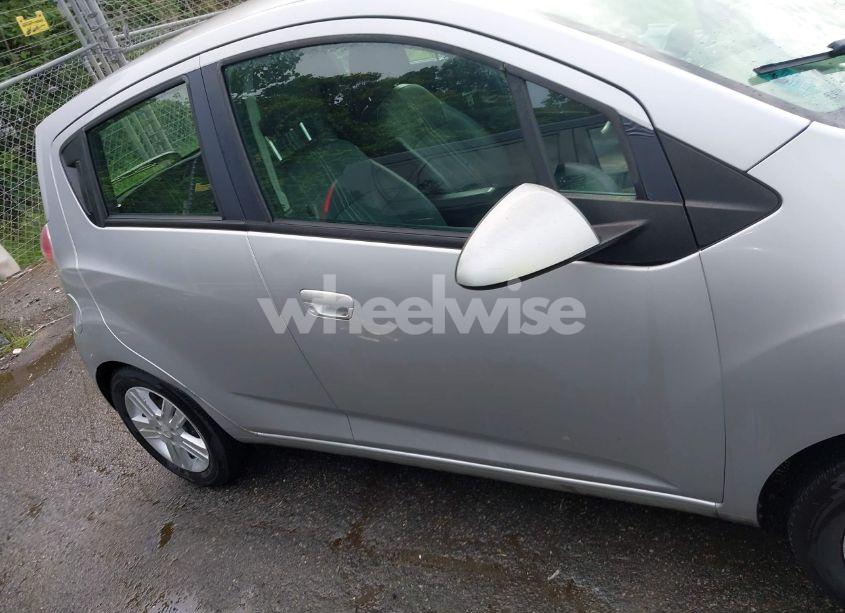 Photo 13 of 2013 Chevrolet Spark 1LT AUTO (VIN KL8CD6S95DC511426)