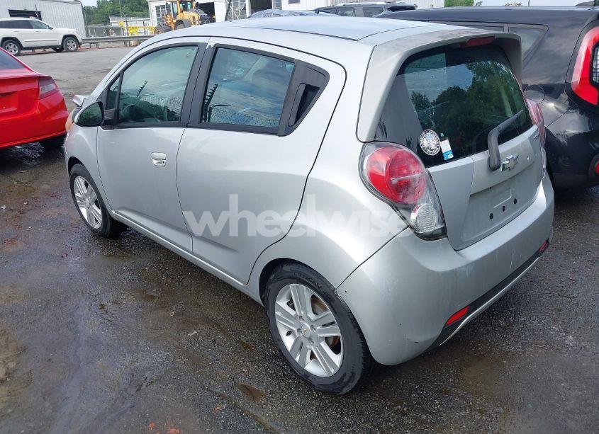 Photo 3 of 2013 Chevrolet Spark 1LT AUTO (VIN KL8CD6S95DC511426)