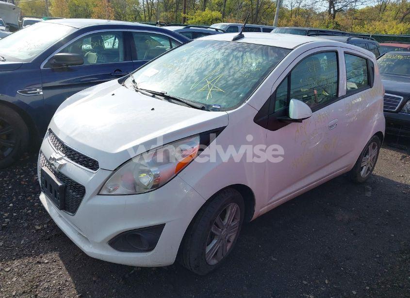Photo 2 of 2014 Chevrolet Spark 1LT AUTO (VIN KL8CD6S95EC577699)
