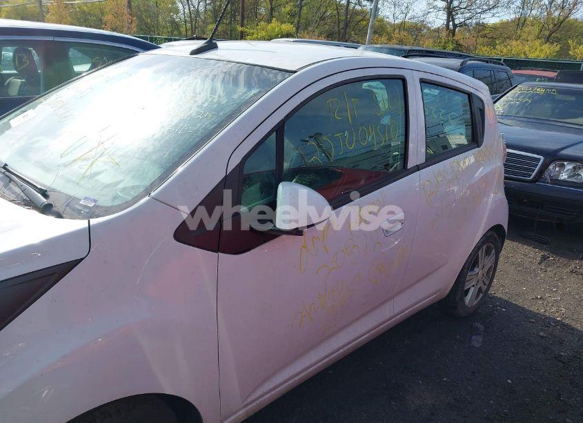 Photo 6 of 2014 Chevrolet Spark 1LT AUTO (VIN KL8CD6S95EC577699)