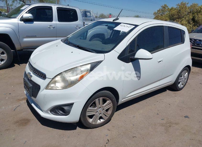 Photo 2 of 2014 Chevrolet Spark 1LT AUTO (VIN KL8CD6S96EC551533)