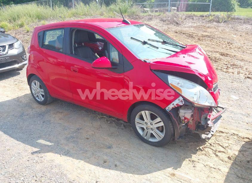 2015 Chevrolet Spark 1LT CVT (VIN KL8CD6S96FC726249) main photo