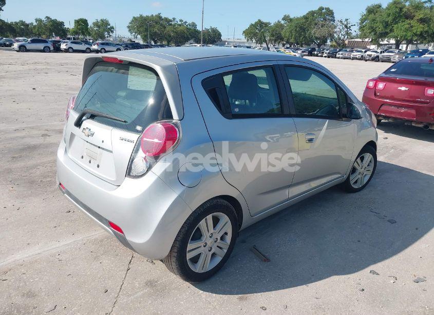 Photo 4 of 2015 Chevrolet Spark 1LT CVT (VIN KL8CD6S97FC724400)