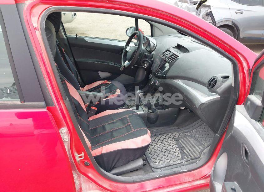 Photo 5 of 2013 Chevrolet Spark 1LT AUTO (VIN KL8CD6S99DC501790)