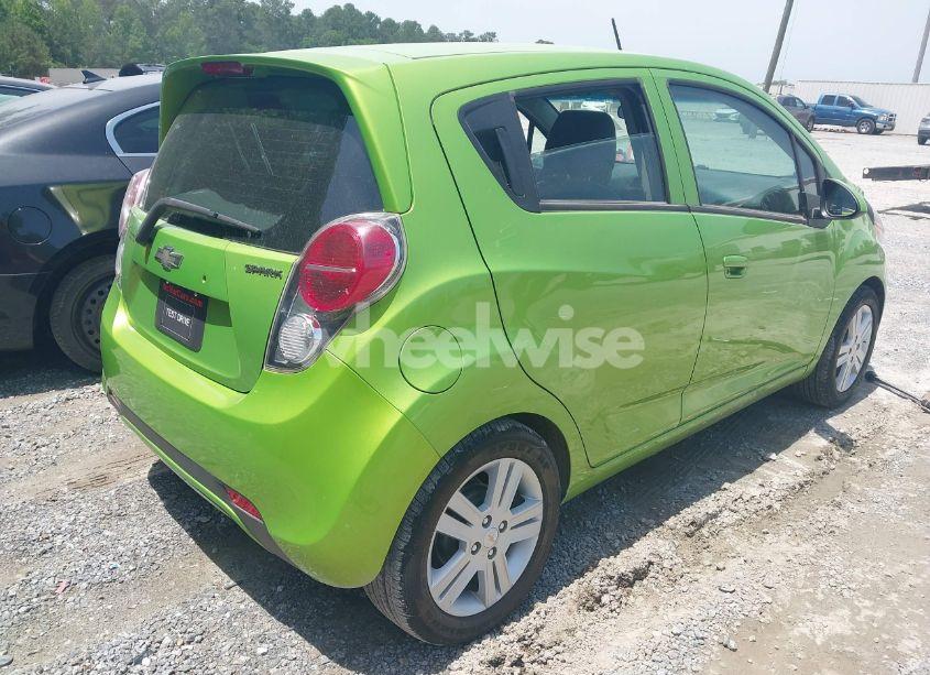 Photo 4 of 2014 Chevrolet Spark 1LT AUTO (VIN KL8CD6S99EC592674)