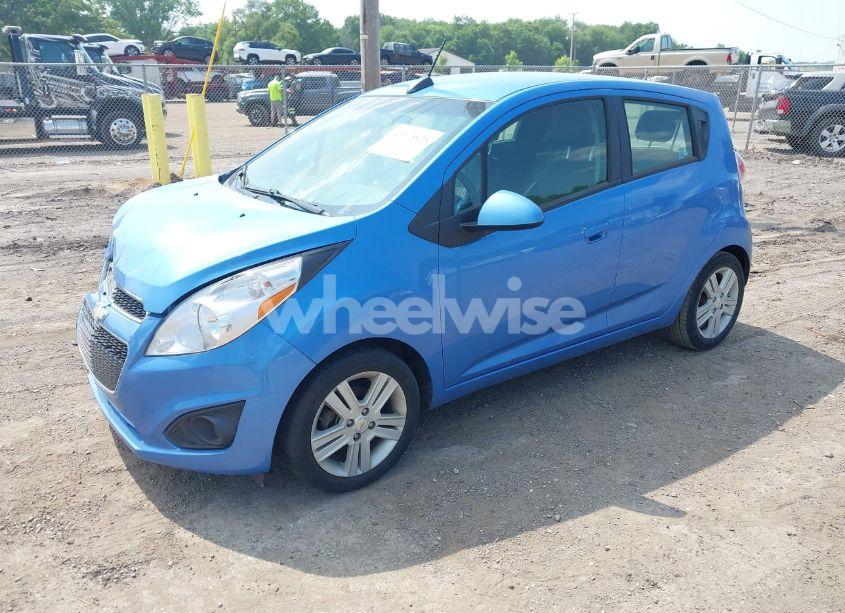 Photo 2 of 2015 Chevrolet Spark 1LT CVT (VIN KL8CD6S99FC757916)