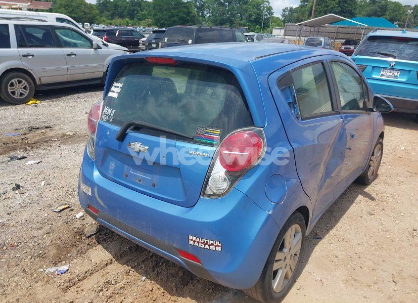 Photo 4 of 2013 Chevrolet Spark 1LT AUTO (VIN KL8CD6S9XDC510773)