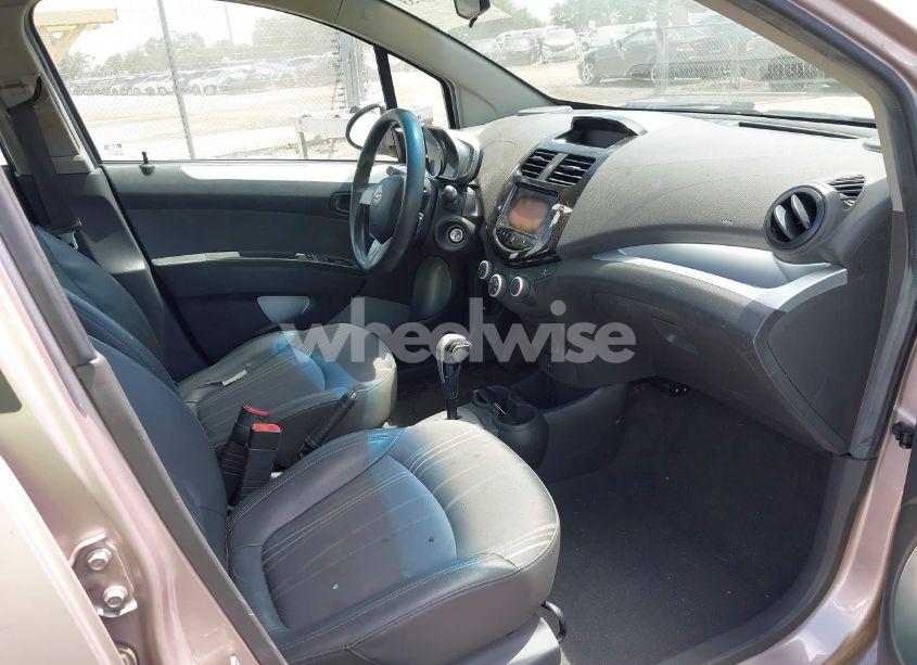 Photo 5 of 2013 Chevrolet Spark 1LT AUTO (VIN KL8CD6S9XDC553736)