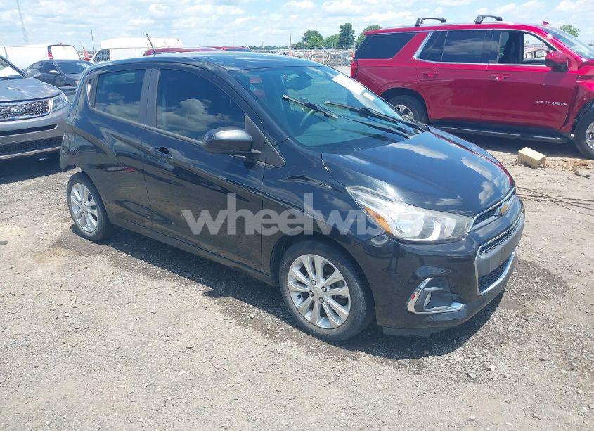 2016 Chevrolet Spark 1LT CVT (VIN KL8CD6SA2GC577592) main photo