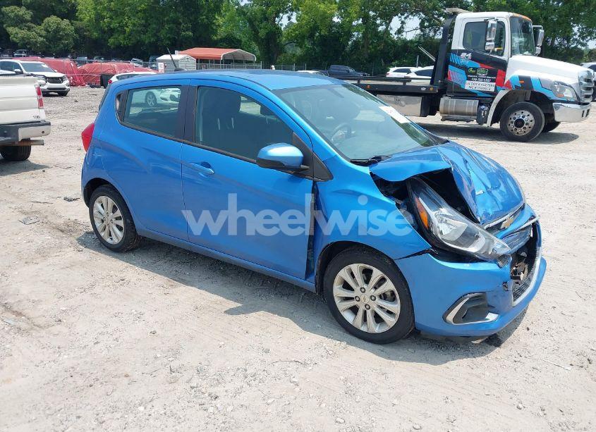 2017 Chevrolet Spark 1LT CVT (VIN KL8CD6SA4HC702948) main photo