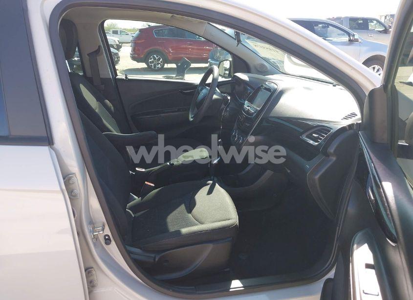 Photo 5 of 2021 Chevrolet Spark FWD 1LT AUTOMATIC (VIN KL8CD6SA6MC702685)