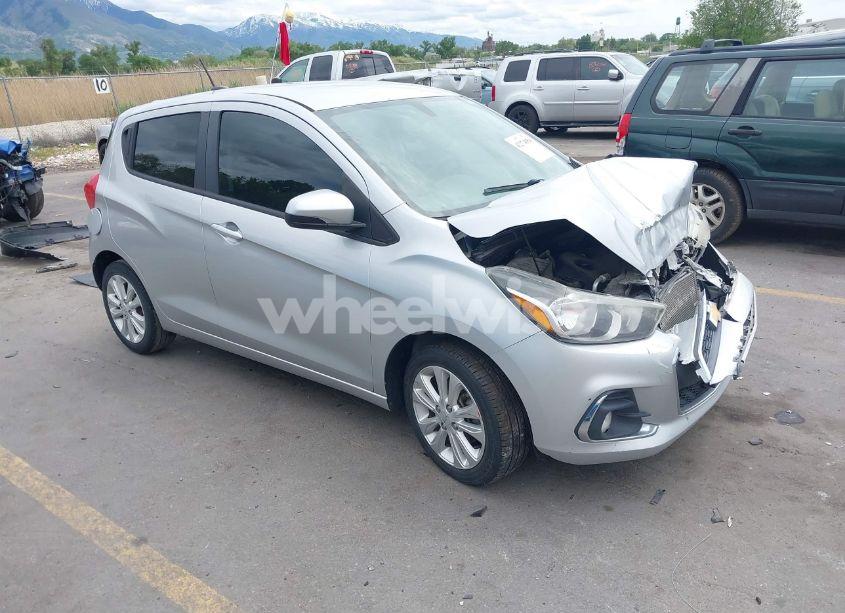 2017 Chevrolet Spark 1LT CVT (VIN KL8CD6SA8HC716660) main photo