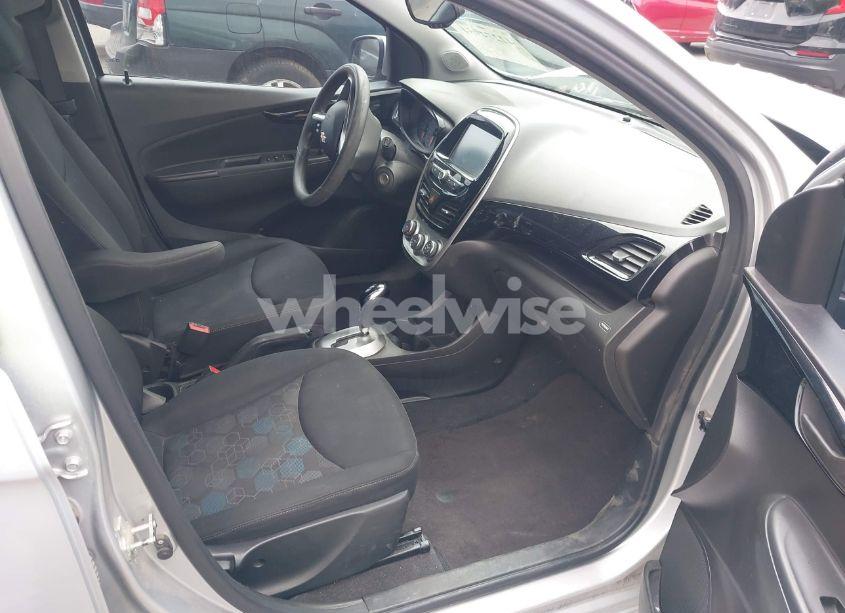 Photo 5 of 2017 Chevrolet Spark 1LT CVT (VIN KL8CD6SA8HC716660)