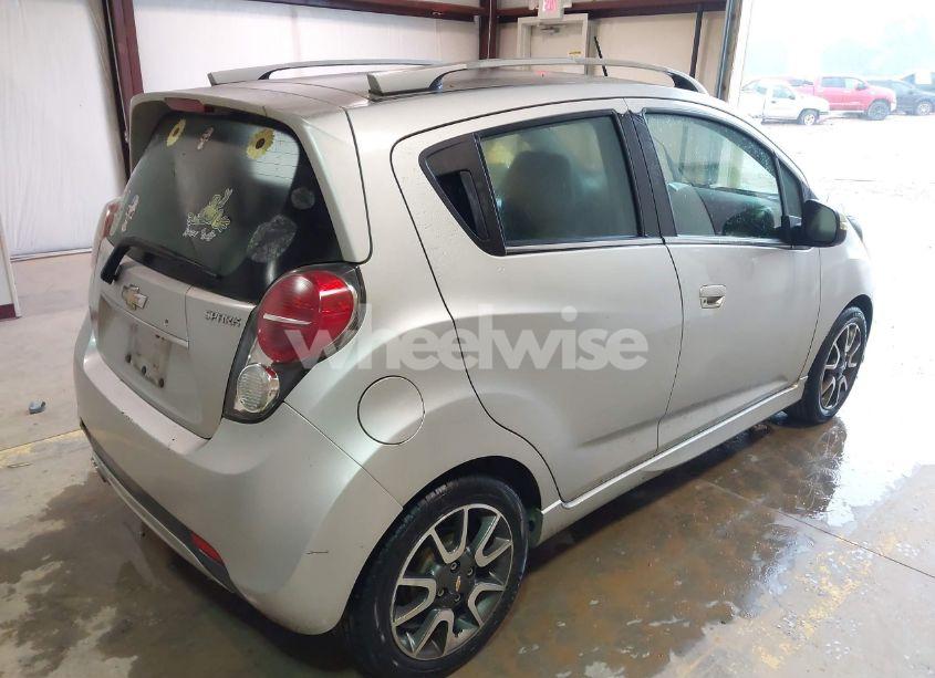 Photo 4 of 2014 Chevrolet Spark 2LT AUTO (VIN KL8CF6S91EC432914)