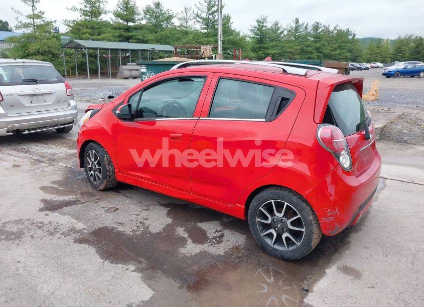 Photo 3 of 2014 Chevrolet Spark 2LT AUTO (VIN KL8CF6S91EC586765)
