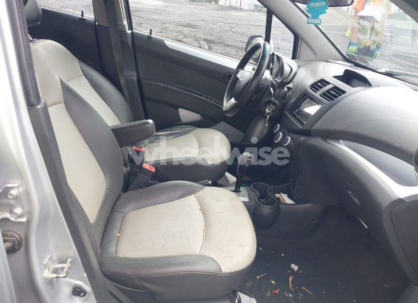 Photo 5 of 2014 Chevrolet Spark 2LT AUTO (VIN KL8CF6S92EC411702)