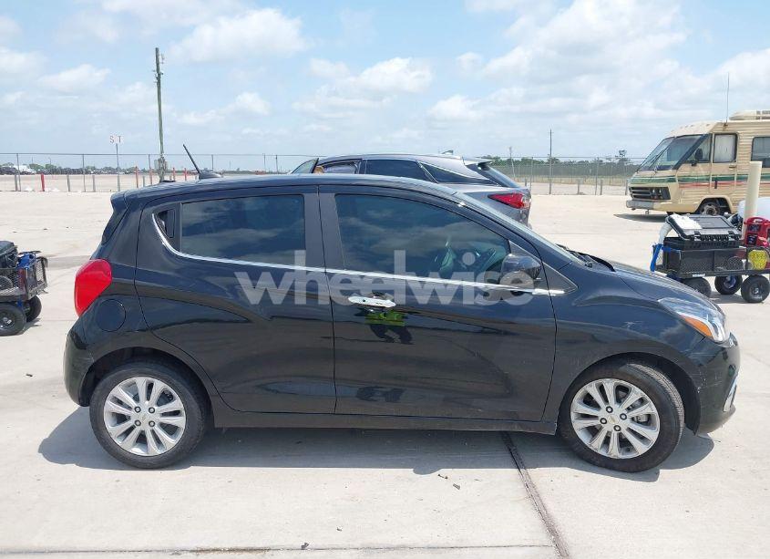 Photo 13 of 2017 Chevrolet Spark 2LT CVT (VIN KL8CF6SA1HC765144)