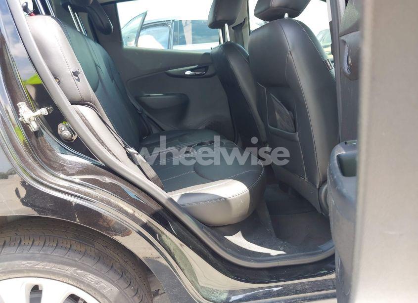 Photo 8 of 2017 Chevrolet Spark 2LT CVT (VIN KL8CF6SA1HC765144)