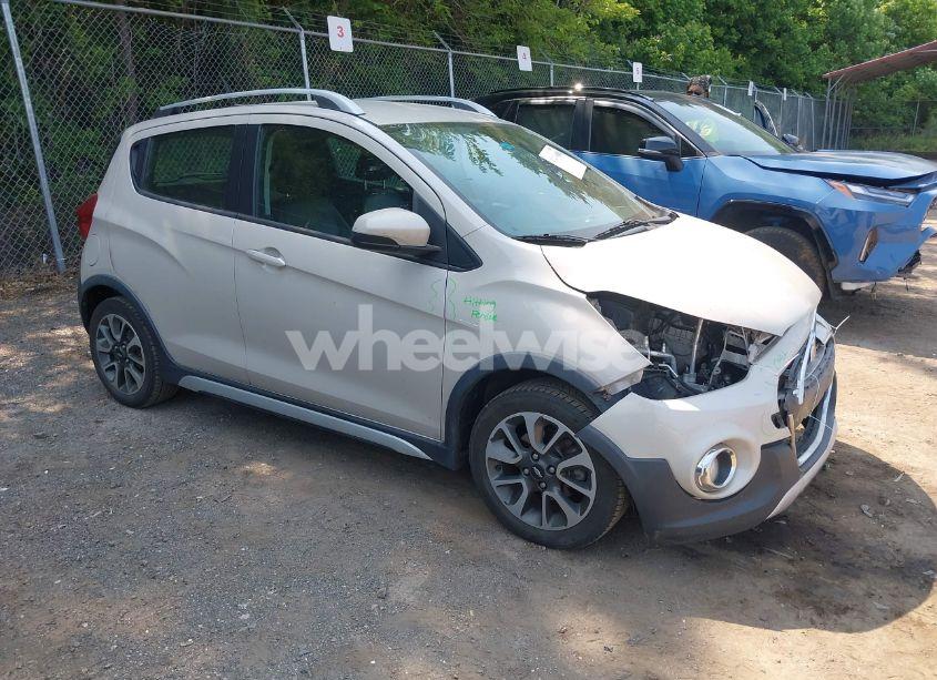 2018 Chevrolet Spark ACTIV MANUAL (VIN KL8CG6SA6JC420257) main photo