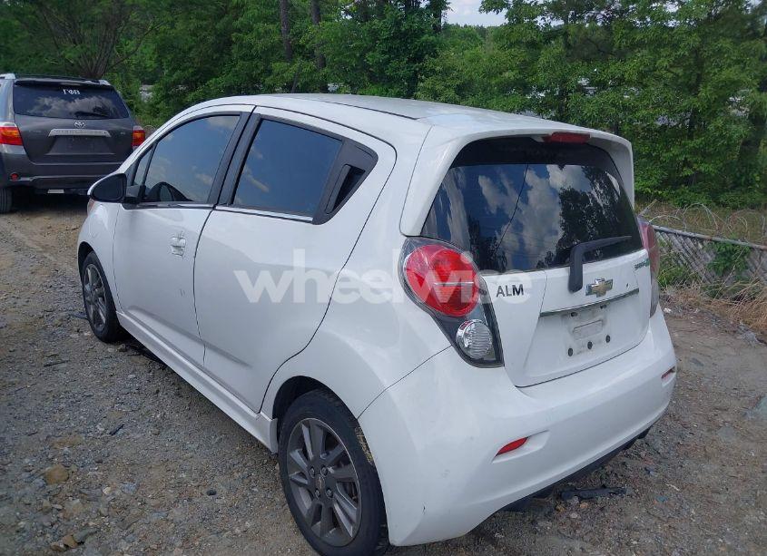 Photo 3 of 2016 Chevrolet Spark EV 1LT (VIN KL8CK6S07GC568450)