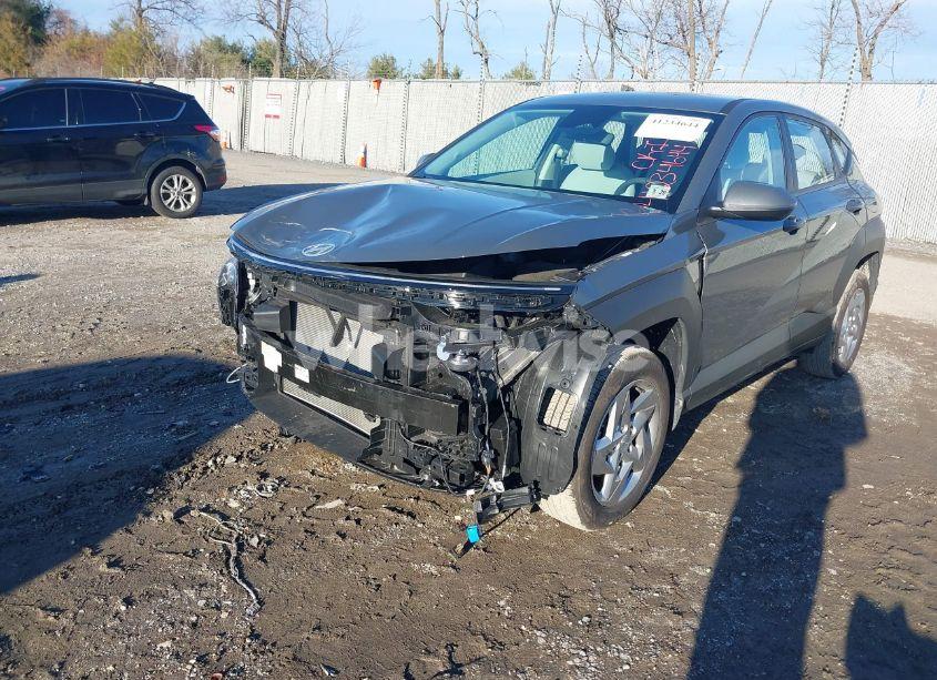 Photo 2 of 2024 Hyundai Kona SE (VIN KM8HACAB3RU119938)