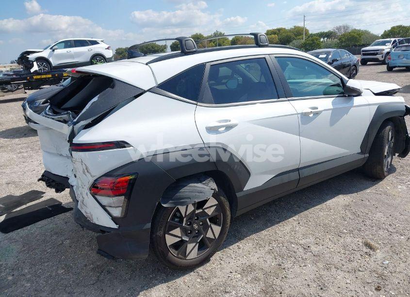 Photo 4 of 2024 Hyundai Kona SEL (VIN KM8HB3AB0RU109915)