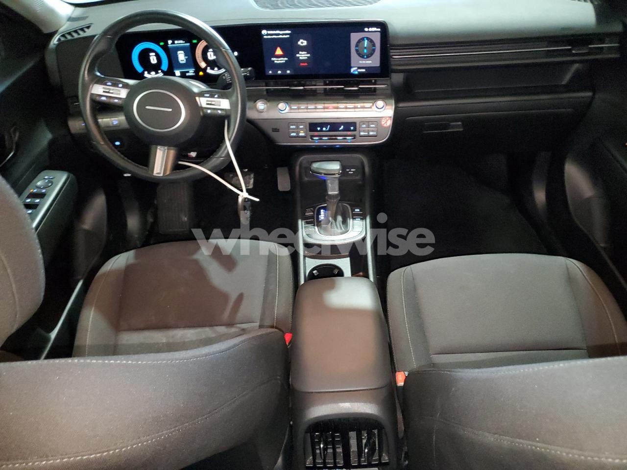 Photo 8 of 2025 HYUNDAI KONA SEL (VIN KM8HB3AB0SU212340)