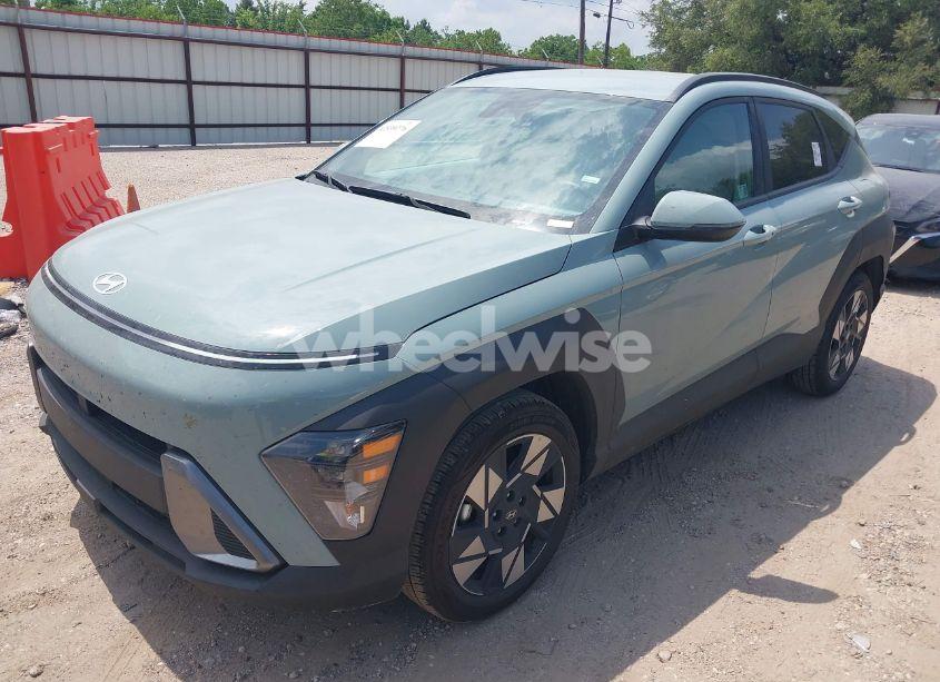 Photo 2 of 2025 Hyundai Kona SEL (VIN KM8HB3AB0SU235763)