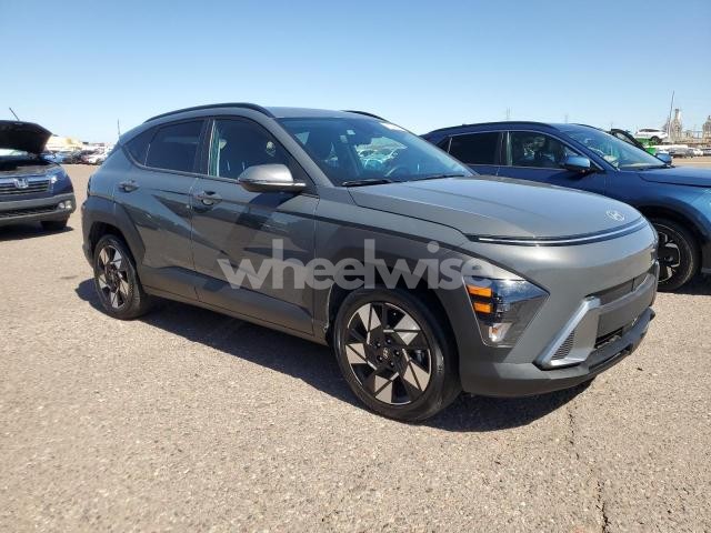 Photo 2 of 2025 HYUNDAI KONA SEL (VIN KM8HB3AB1SU211049)