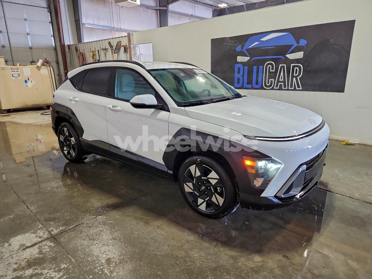Photo 4 of 2025 HYUNDAI KONA SEL (VIN KM8HB3AB2SU235893)