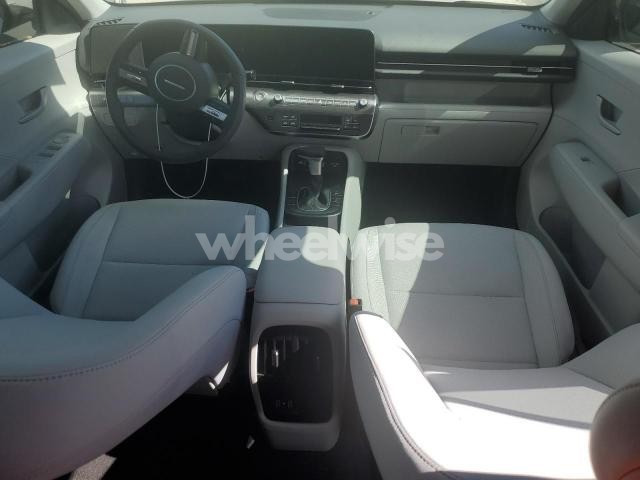 Photo 4 of 2025 HYUNDAI KONA SEL (VIN KM8HB3AB3SU224577)