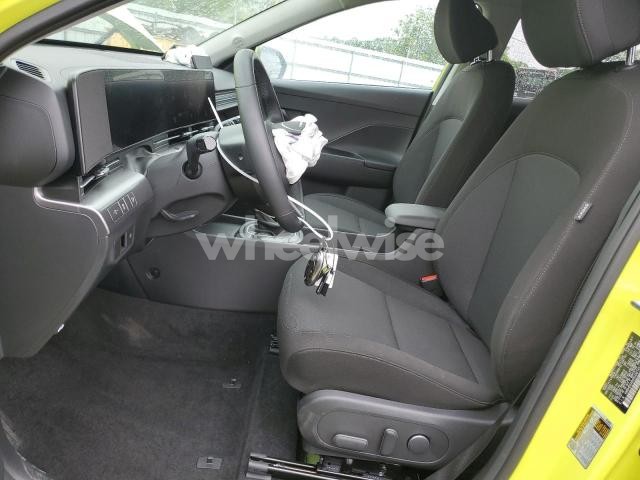 Photo 4 of 2024 HYUNDAI KONA SEL (VIN KM8HB3AB4RU087451)