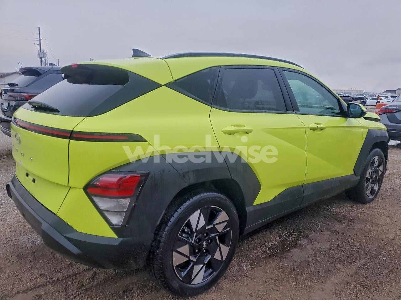 Photo 3 of 2025 HYUNDAI KONA SEL (VIN KM8HB3AB5SU290614)