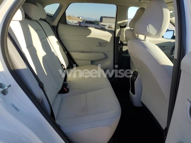 Photo 10 of 2024 HYUNDAI KONA SEL (VIN KM8HB3AB6RU167561)