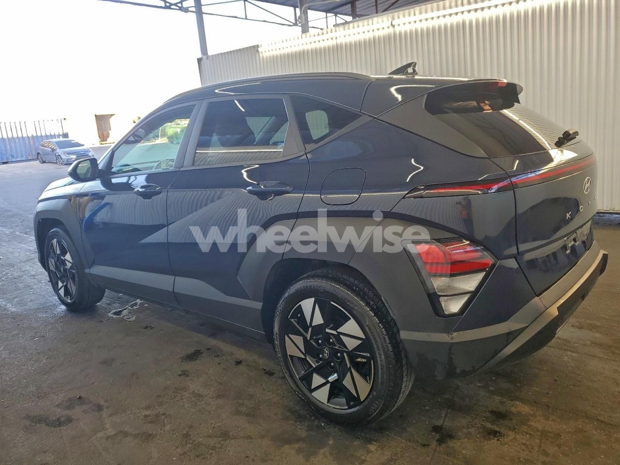 Photo 2 of 2025 HYUNDAI KONA SEL (VIN KM8HB3AB6SU225528)