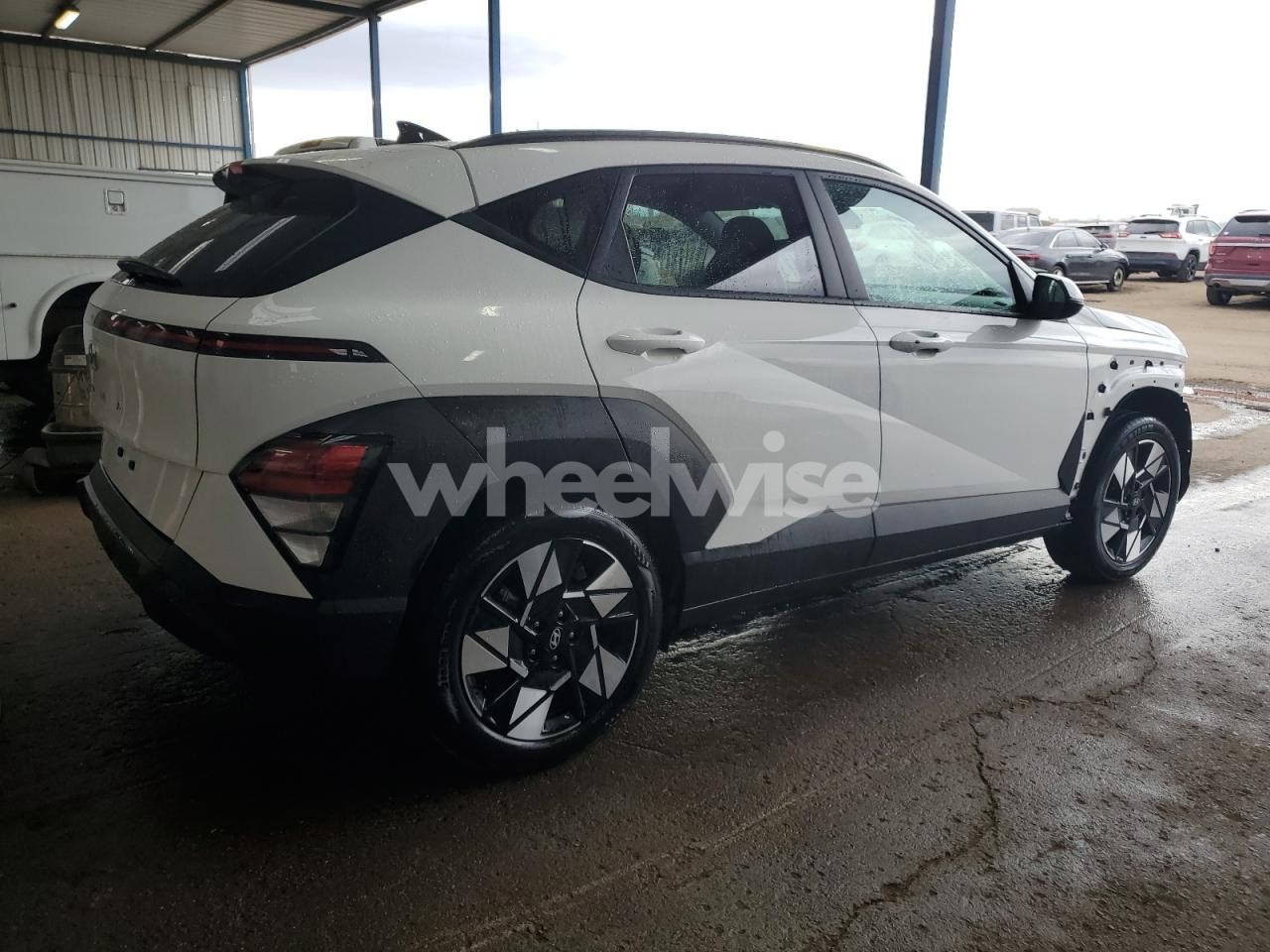 Photo 3 of 2025 HYUNDAI KONA SEL (VIN KM8HB3AB7SU216806)