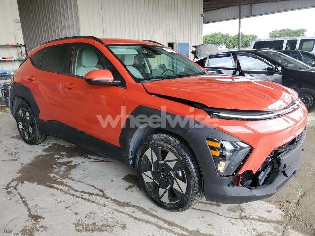 Photo 2 of 2024 HYUNDAI KONA SEL (VIN KM8HB3AB8RU171966)