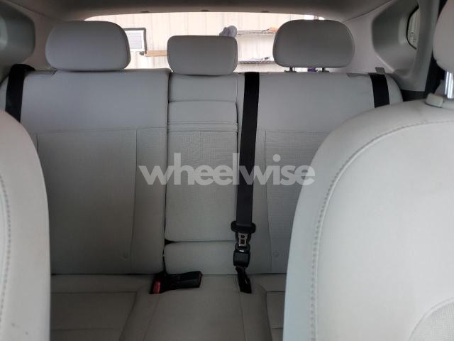 Photo 7 of 2024 HYUNDAI KONA SEL (VIN KM8HB3AB8RU171966)