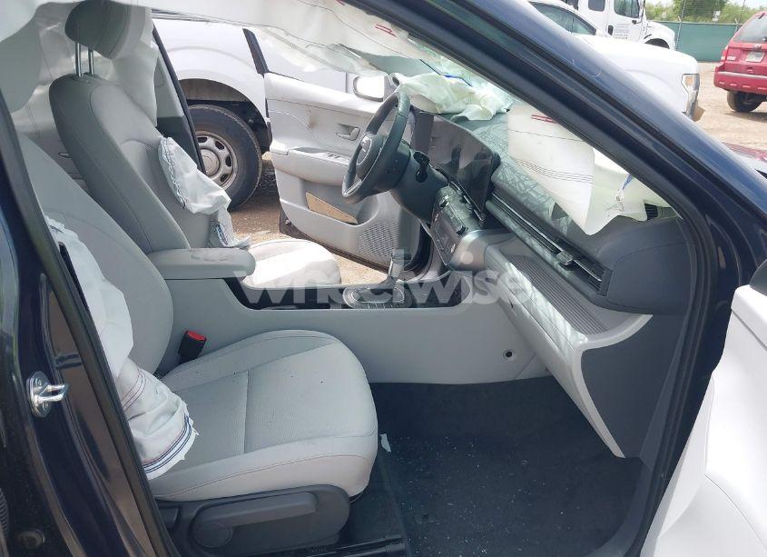 Photo 5 of 2025 Hyundai Kona SEL (VIN KM8HB3AB9SU273833)