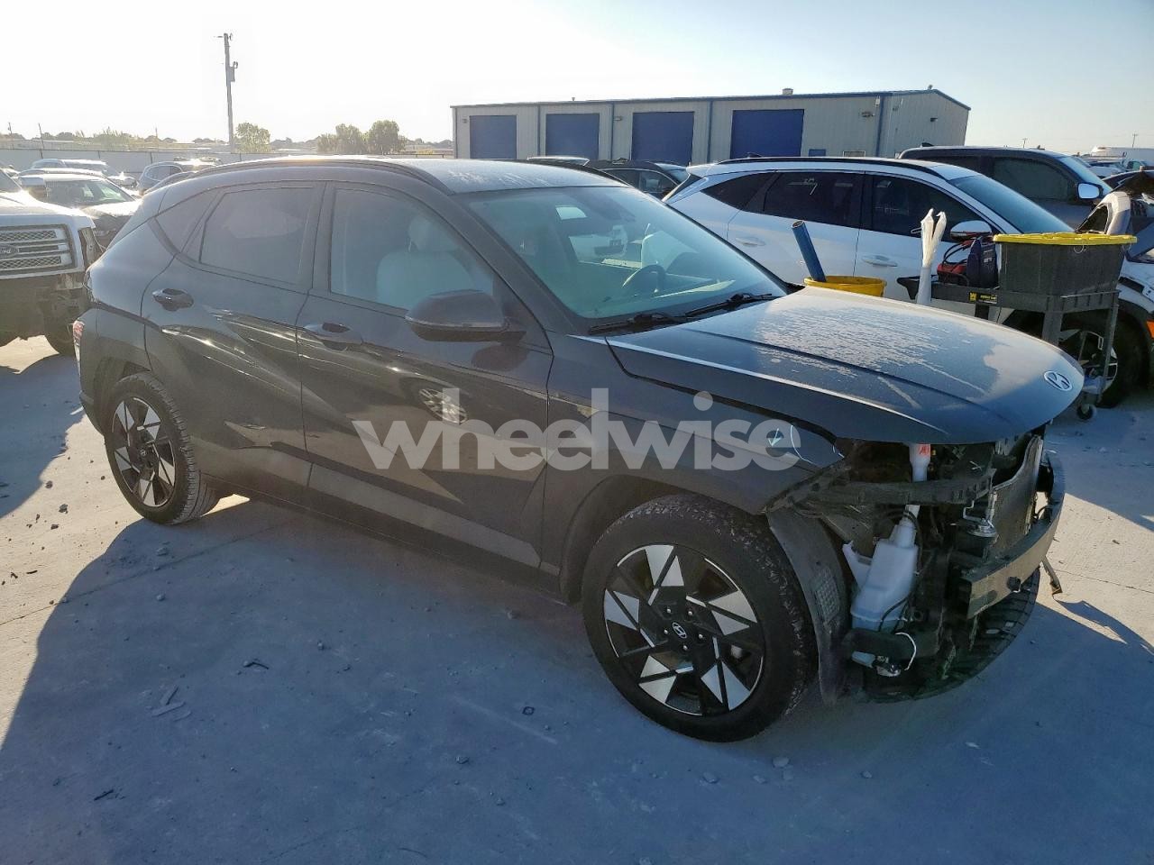 Photo 4 of 2024 HYUNDAI KONA SEL (VIN KM8HB3ABXRU106715)